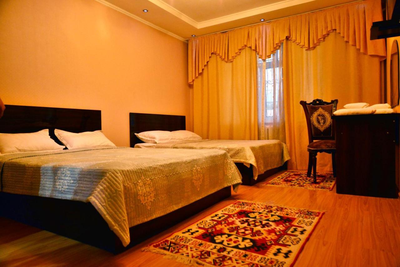 Astoria B&B Oš Esterno foto